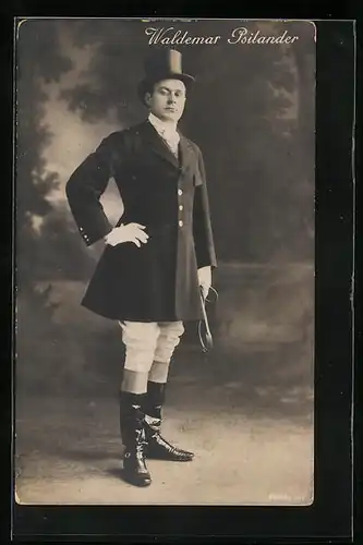 AK Schauspieler Waldemar Psilander mit Gerte, Frack und Zylinder