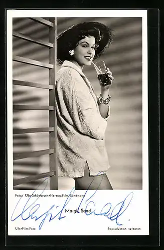 AK Schauspielerin Margit Saad in dem Film Ja, so ist das mit der Liebe, Autograph