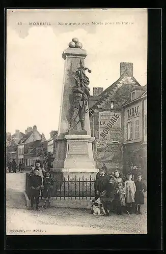 AK Moreuil, Monument aux Morts pour la Patrie