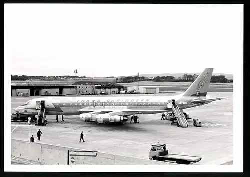 Fotografie Flugzeug Douglas DC-8, Passagierflugzeug der Trans Carribbean, Kennung N8783R