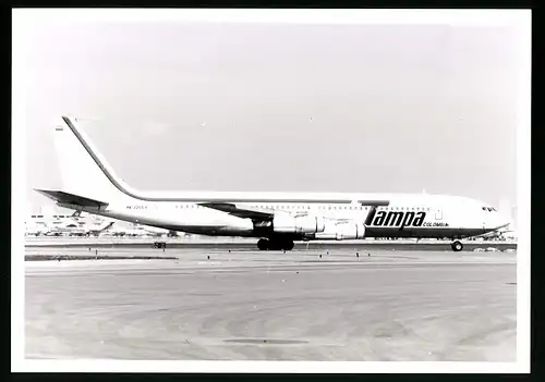 Fotografie Flugzeug Boeing 707, Passagierflugzeug der Tampa, Kennung-3355-X