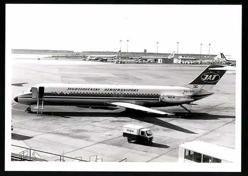 Fotografie Flugzeug Douglas DC-9, Passagierflugzeug der Jugoslovenski Aerotransport, Kennung YU-AHP