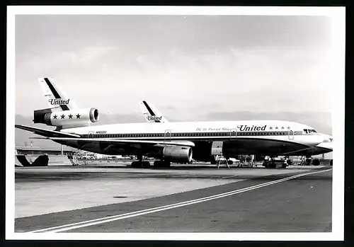 Fotografie Flugzeug Douglas DC-10, Passagierflugzeug der United, Kennung N1822U
