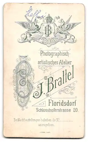 Fotografie J. Brattel, Floridsdorf, Schlosshoferstr. 20, Junge Dame im modischen Kleid