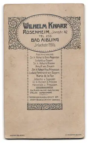 Fotografie Wilhelm Knarr, Rosenheim, Innstr. 42, Bürgerliche Dame mit einem Mädchen