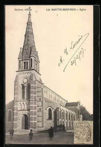 AK La Motte-Beuvron, L`Eglise