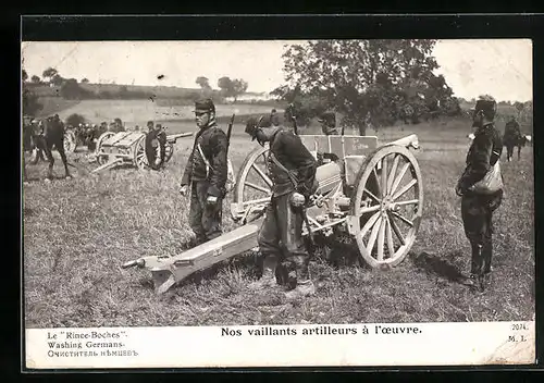 AK Nos vaillants artilleurs à l`oeuvre