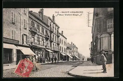 AK Saint-Chamond, Rue Victor-Hugo, Strassenpartie