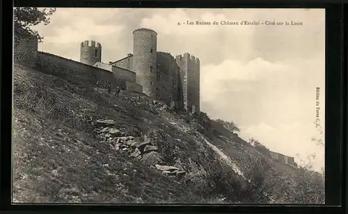 AK Essaloi, Les Ruines du Chateau - Cote sur la Loire