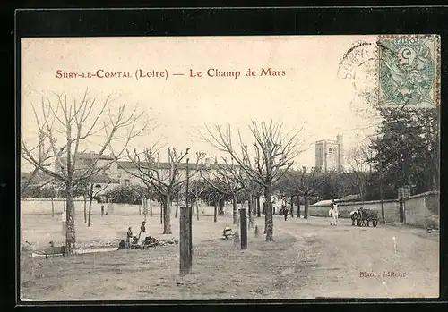 AK Sury-le-Comtal, Le Champ de Mars