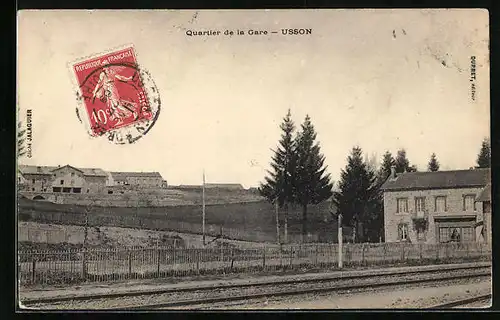 AK Usson-en-Forez, Quartier de la Gare