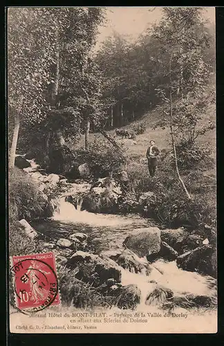 AK Mont-Pilat, Grand Hotel, Paysage de la Vallée du Dorlay en allant aux Scieries de Doizieu