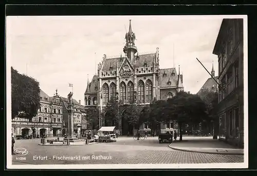 AK Erfurt, Fischmarkt mit Rathaus