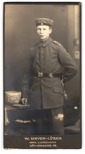 Fotografie W. Meyer-Lüben, Königsberg, Steindamm 154, Soldat in Uniform, Rudolf Gustav Fritz Meyer