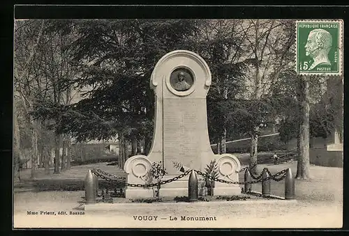 AK Vougy, Le Monument