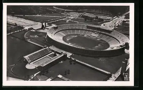 AK Berlin, Totalansicht vom Reichssportfeld mit Schwimmstadion, Fliegeraufnahme, Olympia