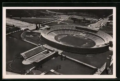 AK Berlin, Olympia-Stadion mit Schwimmstadion, Fliegeraufnahme