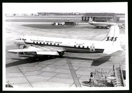 Fotografie Flugzeug Douglas DC-6, Passagierflugzeug der SAS, Kennung SE-BDF