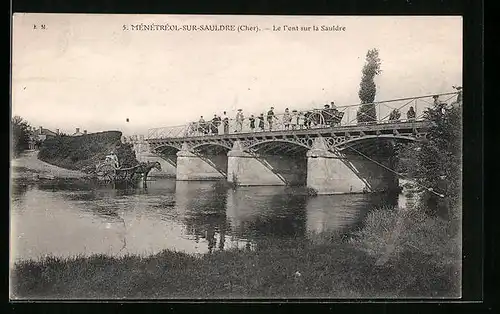 AK Ménétréol-sur-Sauldre, Le Pont sur la Sauldre