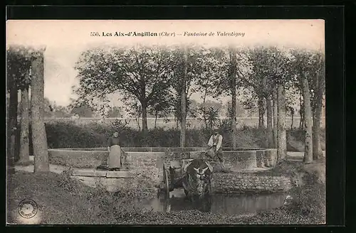 AK Les Aix-d`Angillon, Fontaine de Valentigny