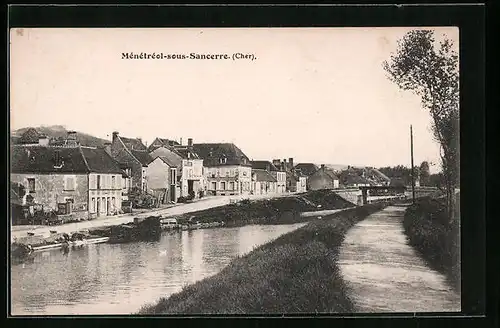 AK Ménétréol-sous-Sancerre, Häuser am Kanal