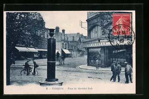 AK Vierzon, Place du Marechal Foch