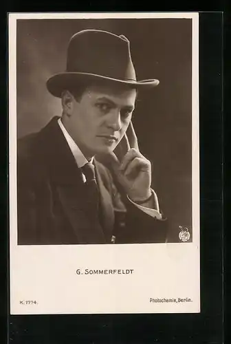 AK Schauspieler G. Sommerfeldt mit Hut