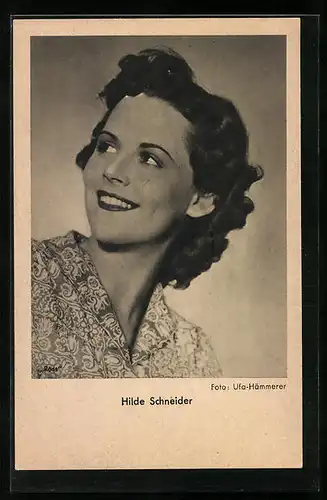 AK Schauspielerin Hilde Schneider, lächelnder Blick zur Seite