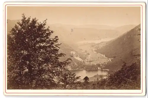Fotografie Ad. Braun & Cie., Dornach, Ansicht Xonrupt-Longemer, Lac de Retournemer mit Blick zum Ort