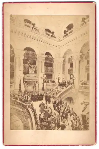 Fotografie unbekannter Fotograf, Ansicht Paris, Grand escalier de l`Opera