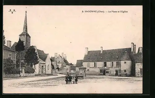 AK Sagonne, La Place et l`Eglise