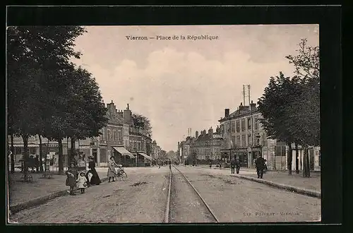 AK Vierzon, Place de la Republique