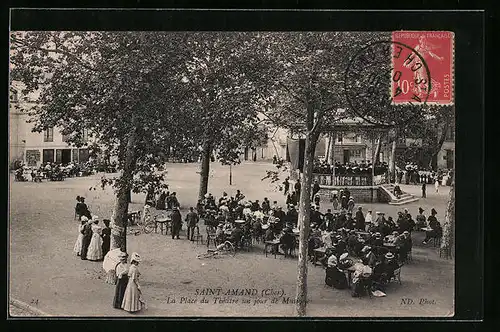 AK St-Amand, la Place du Theatre un jour Musique