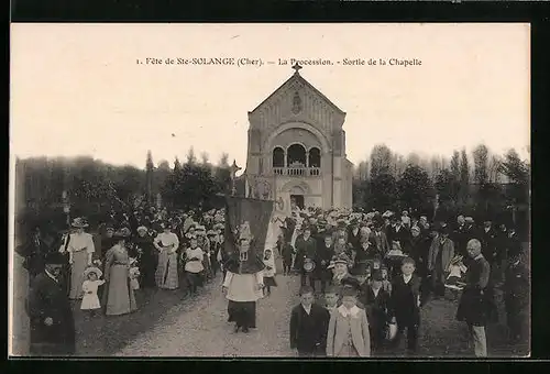 AK Ste-Solange, la Procession - Sortie de la Chapelle