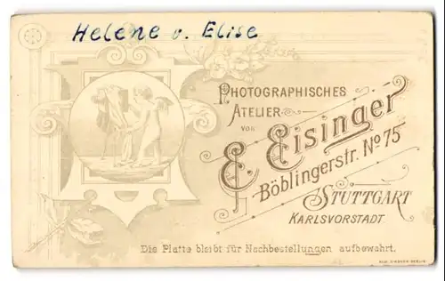 Fotografie E. Eisinger, Stuttgart, Böblingerstr. 75, Putte bedient eine Plattenkamera