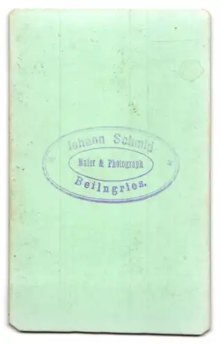 Fotografie Johann Schmid, Beilngries, Portrait junges Mädchen im Kommunionskleid mit Kerze und Bibel