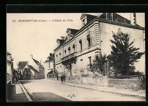 AK Charenton-sur-Cher, L`Hotel de Ville