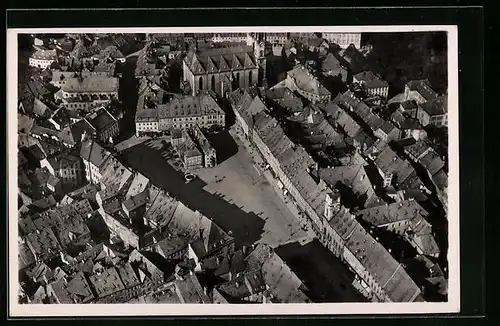 AK Eger, Fliegeraufnahme mit Marktplatz in der Mitte