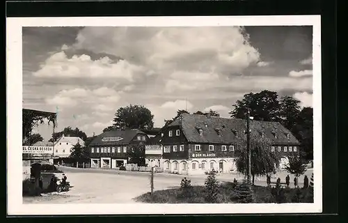 AK Jirikov, Strasse mit Geschäften