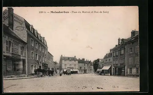 AK Malesherbes, Place du Martroi et Rue de Soisy