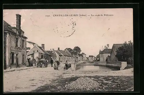 AK Chatillon-le-Roi, La route de Pithiviers