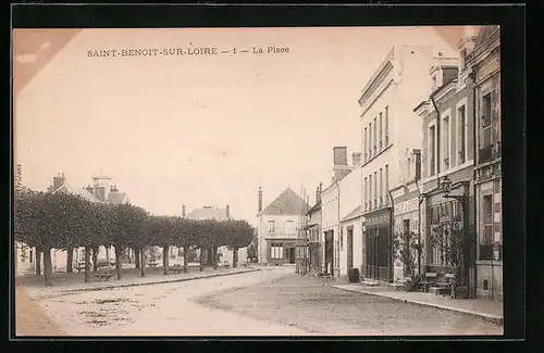 AK Saint-Benoit-sur-Loire, La Place