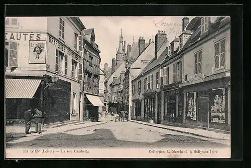 AK Gien, La rue Gambetta