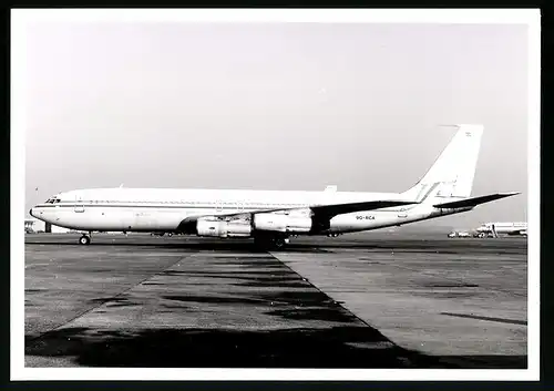 Fotografie Flugzeug Boeing 707, Passagierflugzeug Kennung 9G-RCA