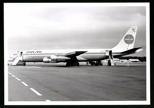 Fotografie Flugzeug Boeing 707, Passagierflugzeug der Pan Am, Kennung N410PA