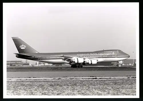 Fotografie Flugzeug Boeing 747 Jumbojet, Passagierflugzeug der Royal Jordanian, Kennung JY-AFA