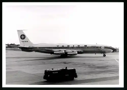 Fotografie Flugzeug Boeing 707, Passagierflugzeug der Varig, Kennung PP-VJJ