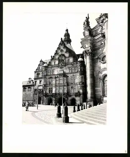 12 Fotografien Ansicht Dresden, Leben im Sozialismus, DDR, Autobus, Zwinger, Promenade, Neubau, Springbrunnen