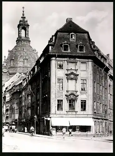 18 Fotografie Ansicht Dresden, um 1930, Altstadt, Neumarkt, Rampische Strasse, Postplatz, Strassenbahn, Fliegeransicht