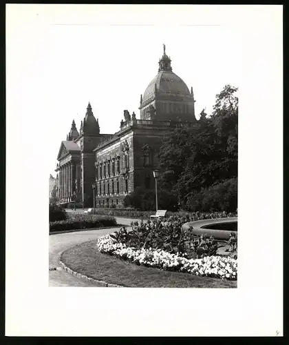 12 Fotografien Ansicht Leipzig, PGH Film & Bild, Fotos: Heyde, Leben im Sozialismus, DDR, Messehaus, Dimitroff-Museum